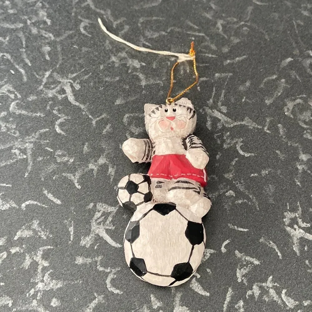 🍭6/$30 Vintage Cat Soccer Ball Christmas Ornament by Eddie
